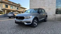 Castanho Usado 2020 Volvo XC40 Momentum SUV | € 28.950 (Preço justo)