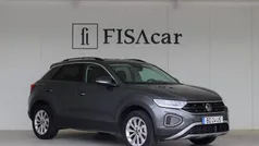 Cinza Usado 2023 VW T-Roc Life SUV | € 29.500 (Preço justo)