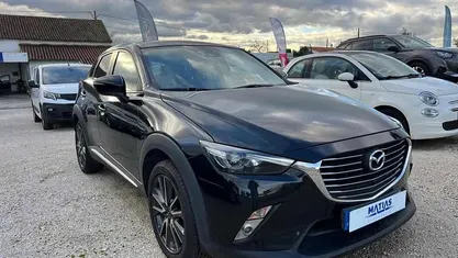 Usado Mazda CX-3 105 HP (77 kW) 2016 Preto SUV