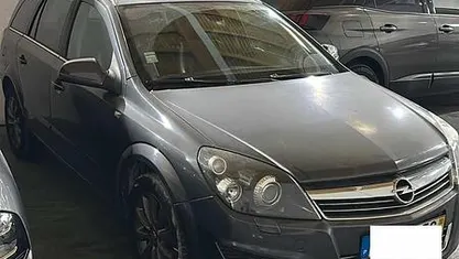 Usado Opel Astra Cosmo 110 HP (80 kW) 2010 Carrinha