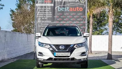 Usado Nissan Qashqai N-Connecta 115 HP (84 kW) 2020 Branco SUV