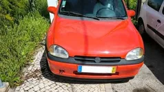 Vermelho Usado 1997 Opel Corsa Citadino | € 600