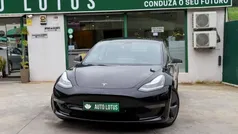 Preto Usado 2019 Tesla Model 3 Long Range Sedan | € 26.970 (Preço justo)