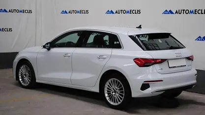 Usado Audi A3 Advanced 110 HP (80 kW) 2023 Branco SUV