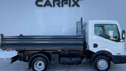 Usado Nissan Cabstar 130 HP (95 kW) 2018 Pickup