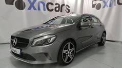 Cinza Usado 2017 Mercedes A180 Style Citadino | € 17.450 (Preço justo)