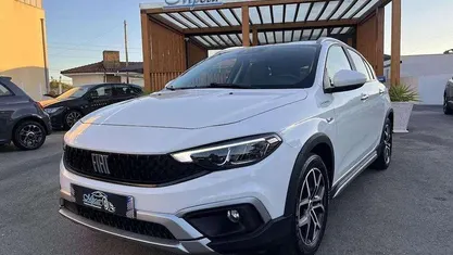 Usado Fiat Tipo Cross 101 HP (74 kW) 2022 Branco Citadino