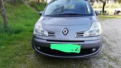 Cinzento Usado 2008 Renault Modus Monovolume | € 3.150 (Preço justo)