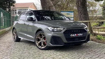 Cinzento Usado 2020 Audi A1 Sportback Citadino | € 26.990 (Preço justo)