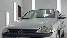 Cinzento Usado 2002 Opel Corsa Citadino | € 2.150 (Bom preço)