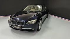 Azul Usado 2009 BMW 730 Sedan | € 15.000