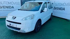 Branco Usado 2010 Peugeot Partner Monovolume | € 7.500 (Preço justo)