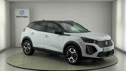 Usado 2025 Peugeot e-2008 GT SUV | € 30.990 (Preço justo)