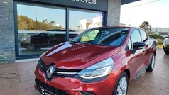 Vermelho Usado 2017 Renault Clio IV LIMITED | € 13.950 (Preço justo)