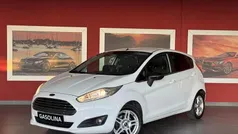 Branco Usado 2014 Ford Fiesta Titanium | € 6.990 (Bom preço)
