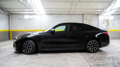 Usado BMW i4 Performance 400 kW (544 HP) 2022 Sedan