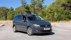 Cinzento Usado 2015 VW Touran Monovolume | € 16.990 (Preço justo)