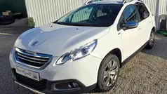 Branco Usado 2016 Peugeot 2008 Style SUV | € 13.750 (Preço justo)
