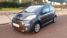 Cinzento Usado 2013 Peugeot 107 Citadino | € 6.950 (Preço justo)