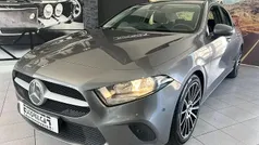 Cinzento Usado 2019 Mercedes A180 Style Citadino | € 22.700 (Bom preço)