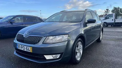Cinza Usado 2015 Skoda Octavia Ambition Carrinha | € 9.500 (Preço justo)