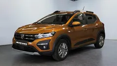 Laranja Usado 2022 Dacia Sandero Comfort Citadino | € 15.950 (Preço justo)