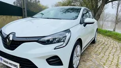 Branco Usado 2021 Renault Clio V Evolution | € 13.900 (Bom preço)