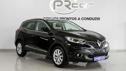 Usado Renault Kadjar 110 HP (80 kW) 2017 Preto metalizado SUV