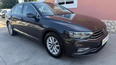 Branco Usado 2020 VW Passat Business Sedan | € 17.990 (Bom preço)