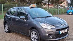 Usado 2015 Citroën C3 Comfort Citadino | € 6.950 (Preço justo)