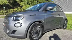 Cinzento Usado 2021 Fiat 500e Icon | € 15.996 (Preço justo)