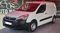 Branco Usado 2017 Peugeot Partner Monovolume | € 13.500 (Preço justo)