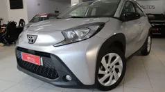 Outra Usado 2023 Toyota Aygo Play Citadino | € 15.990 (Preço justo)
