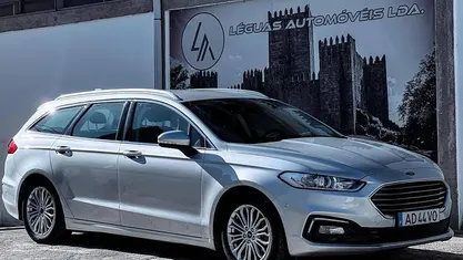 Cinzento Usado 2020 Ford Mondeo Carrinha | € 13.980 (Preço justo)