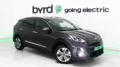 Cinza Usado 2022 Kia e-Niro SUV | € 21.900 (Preço justo)