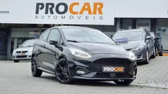Preto Usado 2018 Ford Fiesta ST-Line Citadino | € 13.200 (Preço justo)