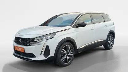 Usado Peugeot 5008 GT 130 HP (95 kW) 2023 SUV