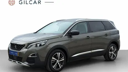 Usado Peugeot 5008 Allure 130 HP (95 kW) 2017 Monovolume