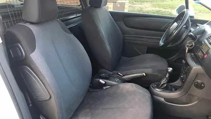 Usado Citroën C4 90 HP (66 kW) 2007 Branco Coupé