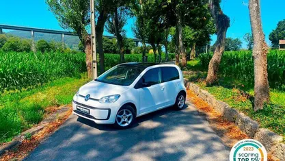 Branco Usado 2017 VW up! Move Citadino | € 8.990 (Super Preço)