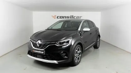 Preto Usado 2023 Renault Captur Techno SUV | € 16.780 (Preço justo)