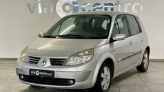 Cinza Usado 2005 Renault Scénic II Dynamique Monovolume | € 2.750 (Bom preço)