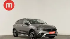 Cinzento Usado 2022 Fiat Tipo Cross | € 15.999 (Preço justo)