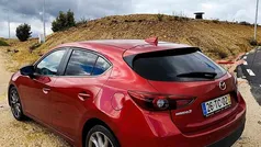 Vermelho Usado 2017 Mazda 3 Sedan | € 11.000 (Super Preço)