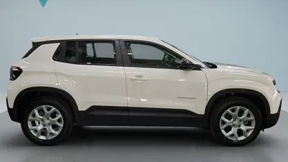 Usado Jeep Avenger Altitude 100 HP (73 kW) 2024 Branco SUV