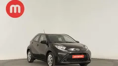 Preto Usado 2023 Toyota Aygo X-play Citadino | € 15.499 (Preço justo)
