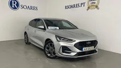 Cinza Usado 2023 Ford Focus ST-Line | € 19.900 (Preço justo)