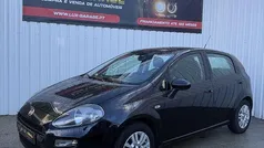 Preto Usado 2017 Fiat Punto Lounge Sedan | € 6.900 (Bom preço)