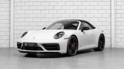 Branco Usado 2023 Porsche 992 | € 180.950 (Preço justo)