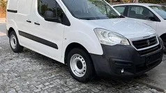 Branco Usado 2017 Peugeot Partner Monovolume | € 9.250 (Preço justo)